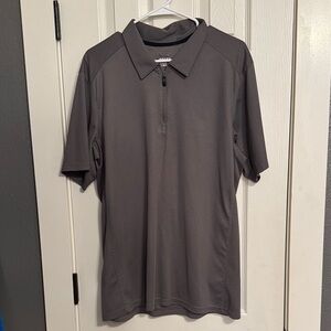 Men’s size large Oakley brand polo in a subtle gray color.